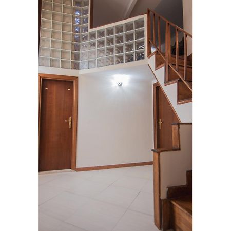 Centro Storico Garibaldi Guest House Napoli Bagian luar foto